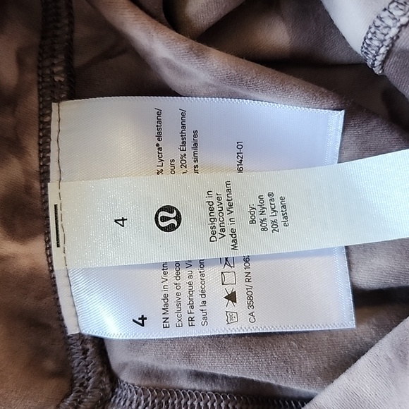 Lululemon Align Jogger NWT and Align T-Shirt EUC *Set - Picture 5 of 9